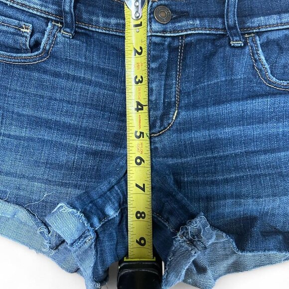 Y2K cute Abercrombie & Fitch blue denim low rise shorts with rolled up bottom - Picture 5 of 7